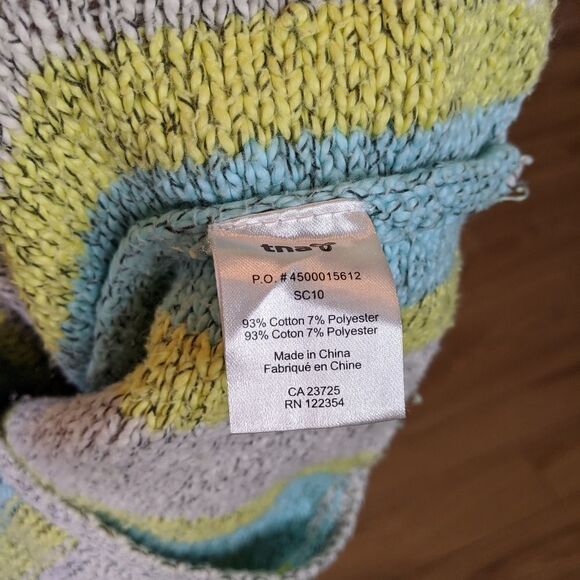 ARITZIA TNA Baja stripe sweater hoodie v neck knit - Picture 7 of 11